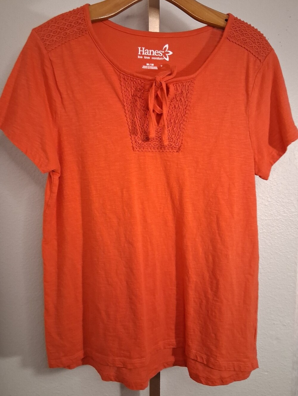 Hanes Coral Red T Shirt Blouse Boho Like New Medium